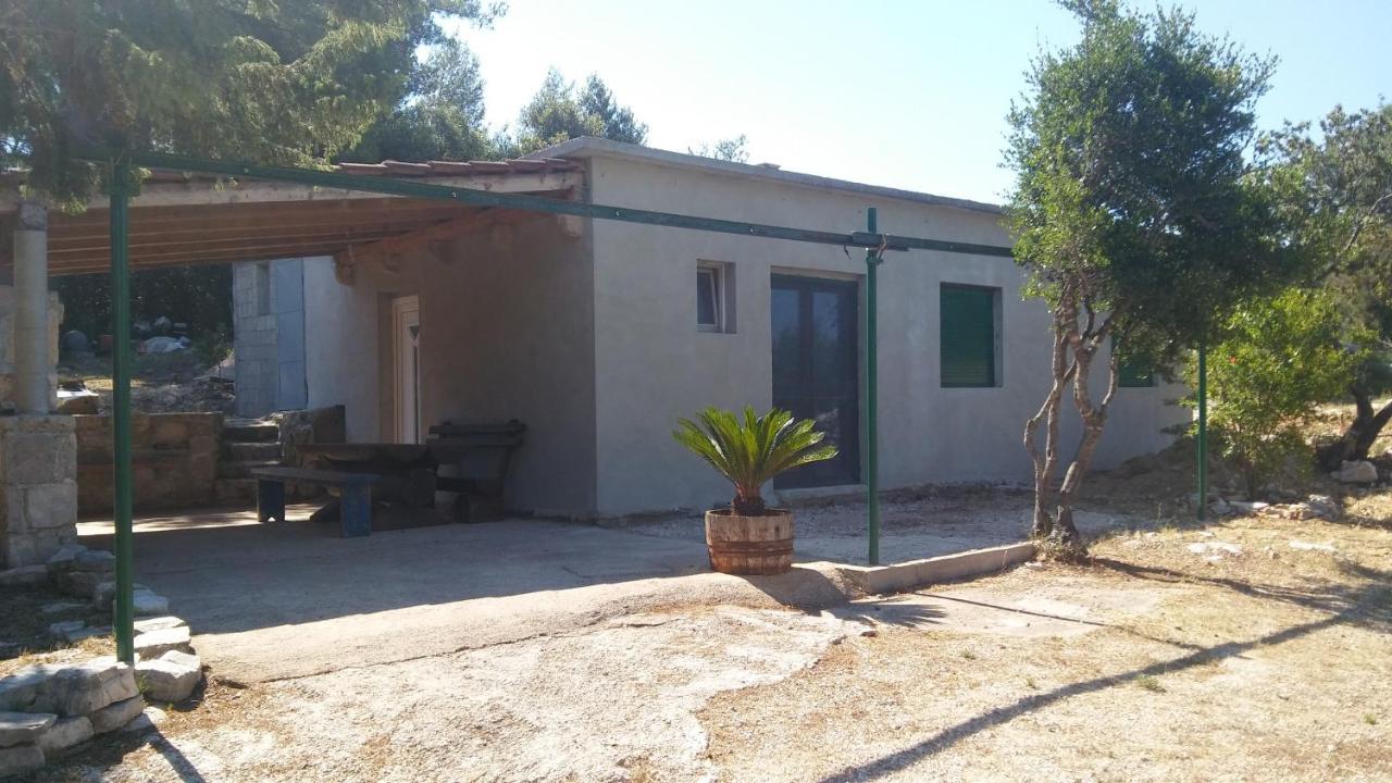 Dom wakacyjny Secluded House With A Parking Space Cove Borova, Hvar - 13526 *